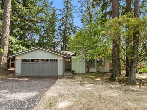 12528 SE Imperial Crest St, Happy Valley, OR 97086