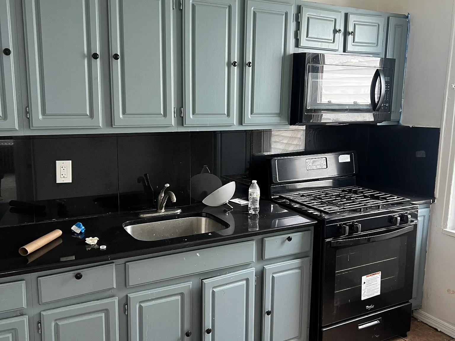 3 bed, 1500 sqft, $3,500 — Photo 4