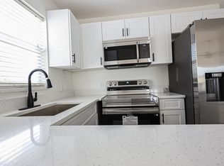 5804 Portsmouth Dr, Tampa, FL 33615