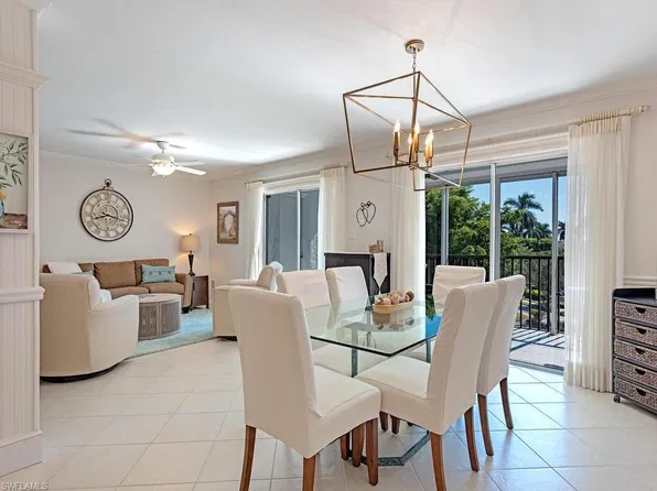 555 Park Shore DR #B411, NAPLES, FL 34103