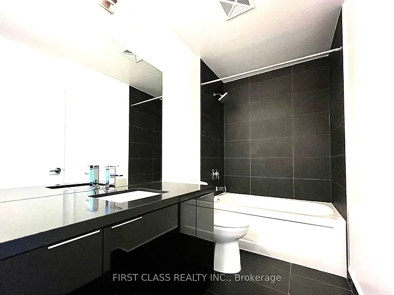 8 Eglinton Ave E #2909 — Photo 14