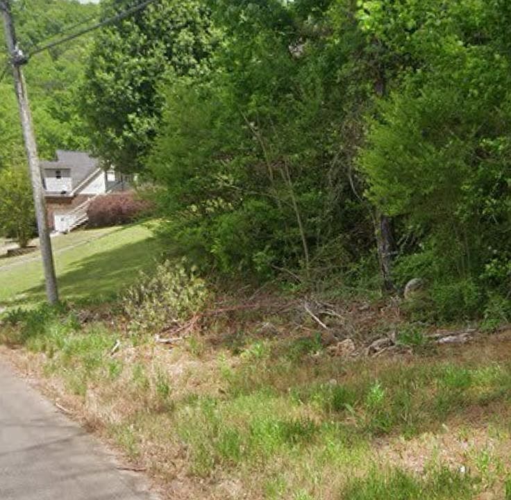 1st image of 1776 Creely Dr #12