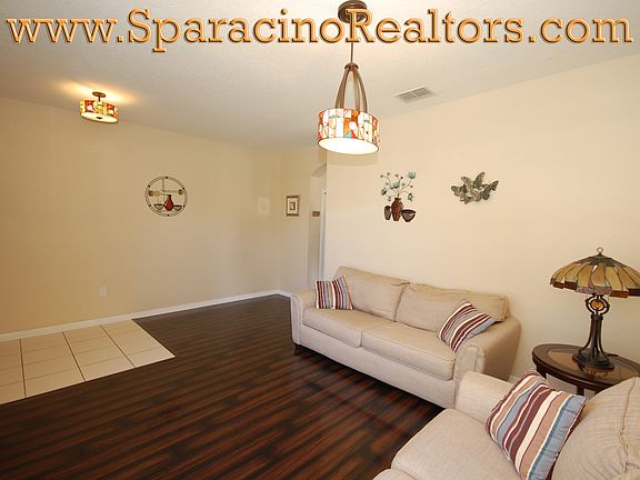 4th image of 15477 Long Cypress Dr