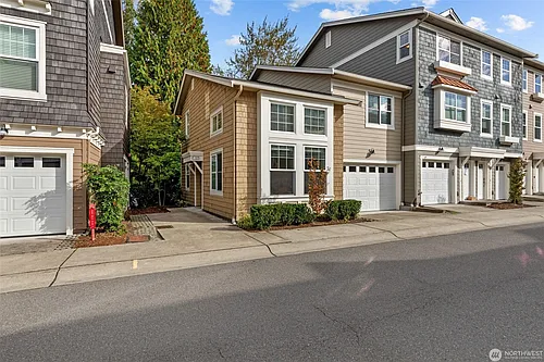 7526 129th Pl SE #F107 Photo 1