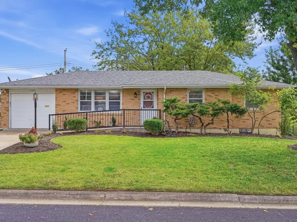 1705 Kathy Dr, Columbia, MO 65202