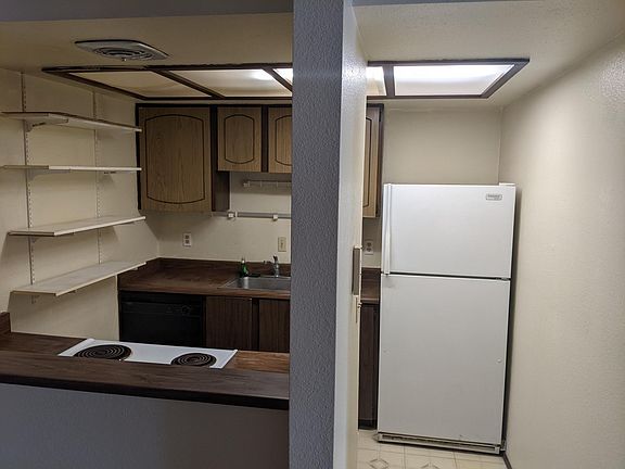 4th image of 14640 NE 32nd St APT D-11