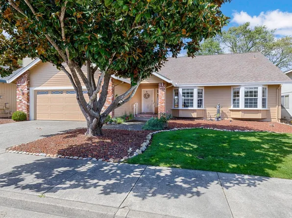 330 Singing Brook Circle, Santa Rosa, CA 95409