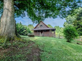 3346 Clarks Chapel Rd, Lenoir, NC 28645