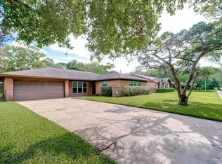 5506 Redstart St, Houston, TX 77096