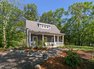 1120 Golfmere Dr, South Haven, MI 49090
