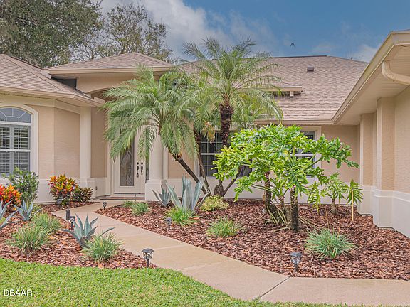 3rd image of 3637 Christa Ct
