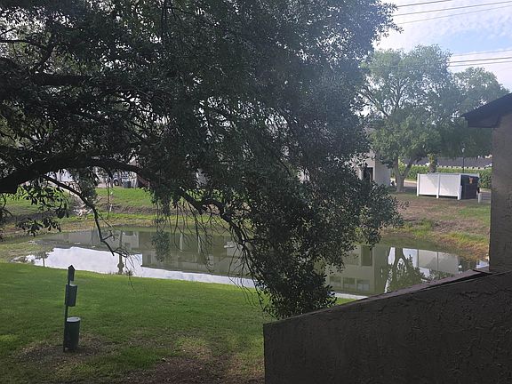 4th image of 1317 Airport Dr APT F14