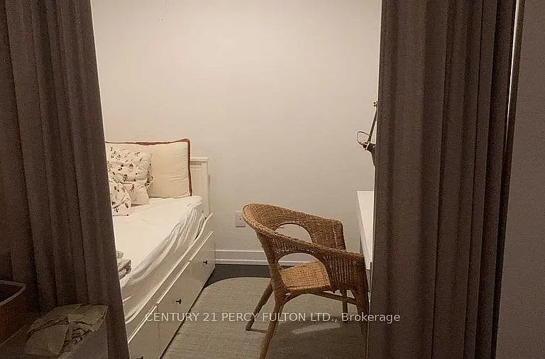297 College St #1507 — Photo 7