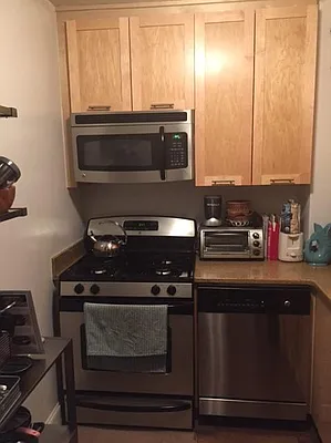 Sold by Real Direct | media 3