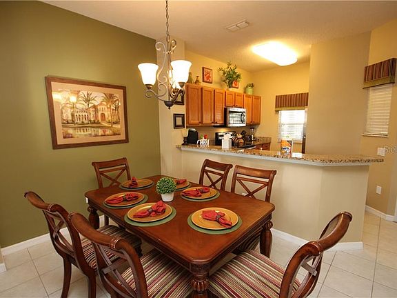 5th image of 3019 Yellow Lantana Ln