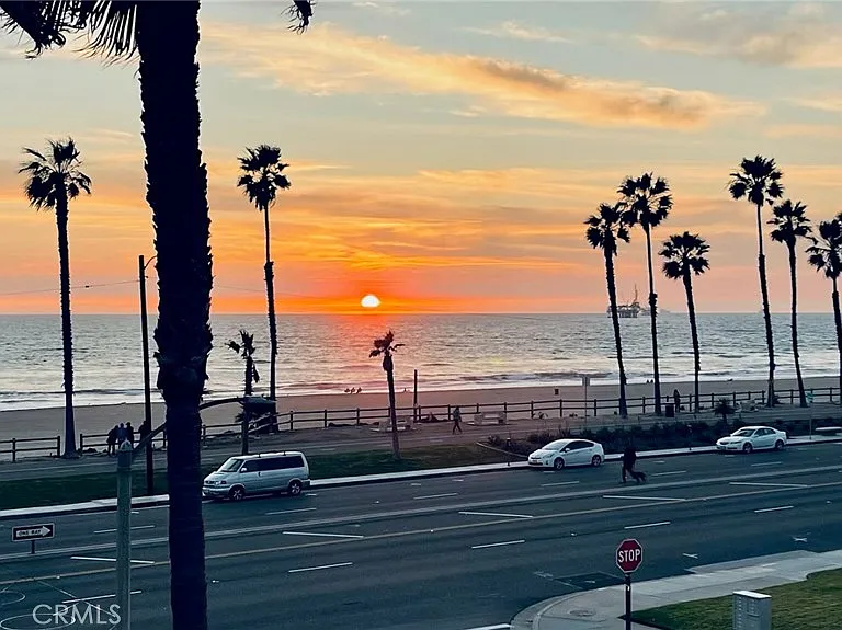 1516 Pacific Coast Hwy #304 — Photo 4