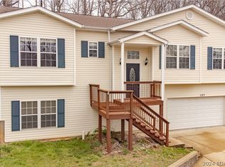 127 Mockingbird Rd, Lake Ozark, MO 65049