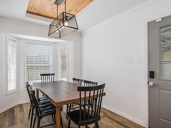 5th image of 104 Timber Ridge Dr
