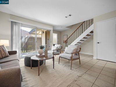 5467 Roundtree Pl APT C, Concord, CA, 94521