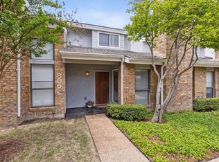 17490 Meandering Way APT 806, Dallas, TX 75252