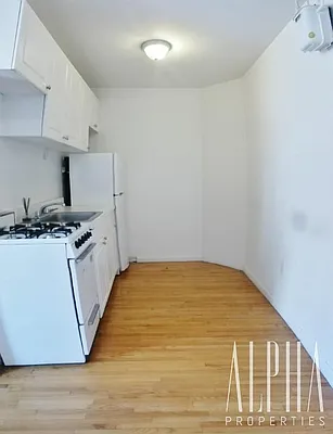 Rented by Alpha Properties NYC I LLC | media 17