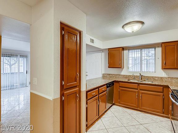 3rd image of 2725 S Nellis Blvd Unit 1030