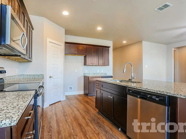 10304 Fort Teran Trl — Photo 8