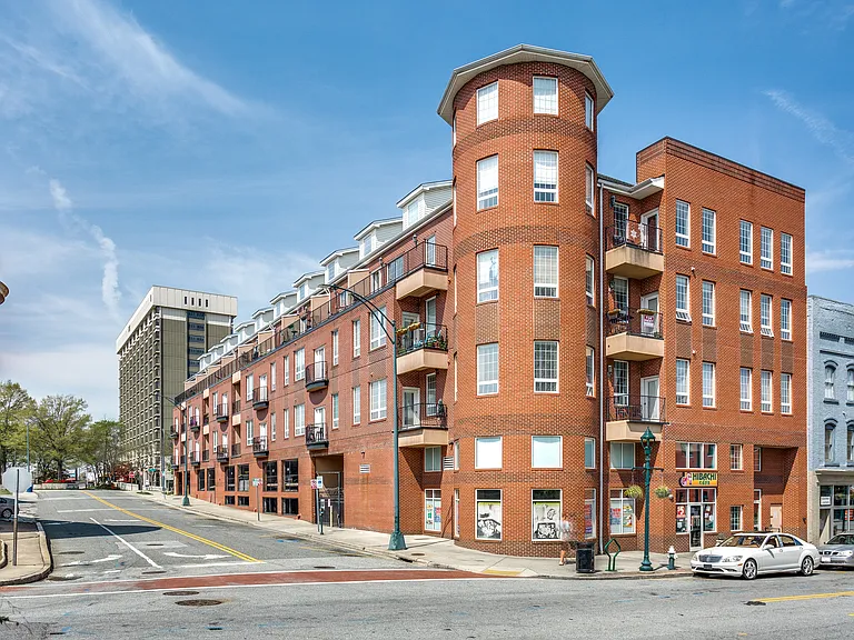 360 S Elm St #106 — Photo 19