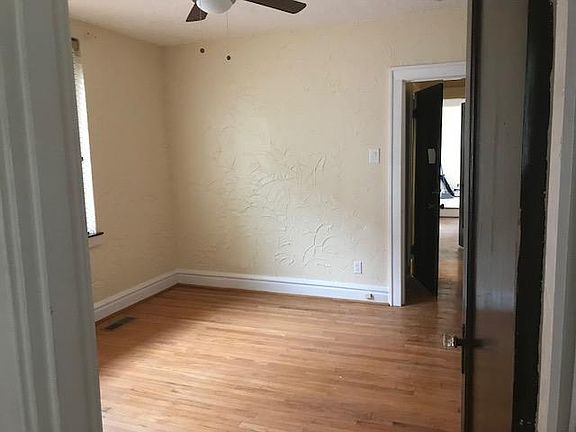 2nd image of 7142 Amherst Ave #1