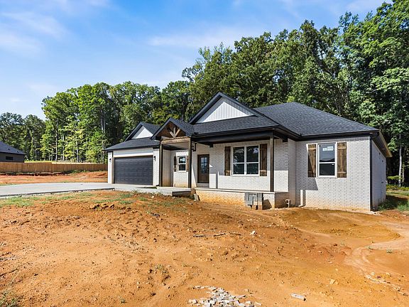 4th image of 1046 Stagecoach Blvd