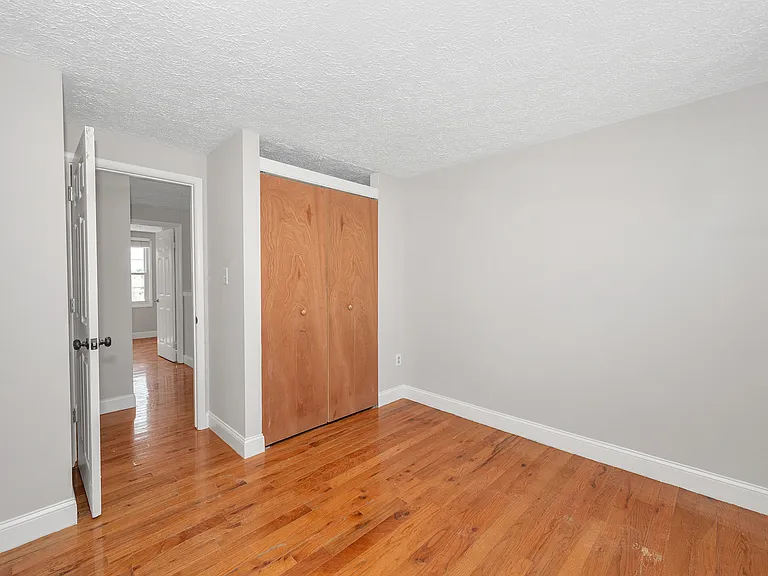 11724 Rosearbor Ct — Photo 4