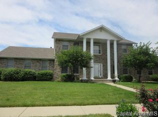 6201 Willow Springs Rd, Springfield, IL 62712