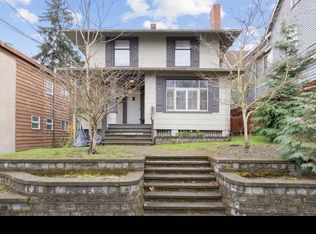 807 N 49th St APT 4, Seattle, WA 98103