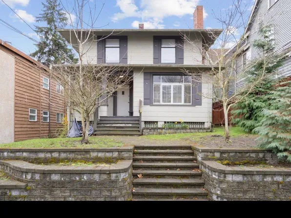 807 N 49th St APT 4, Seattle, WA 98103