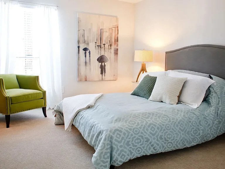 Spacious Bedroom at Trailpoint Apartments
