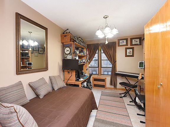 5th image of 8355 Woodhaven Blvd APT 3D