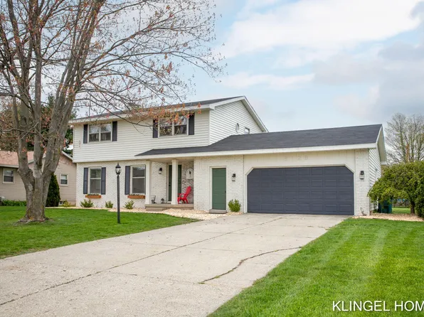 8128 Mellowwood Dr, Jenison, MI 49428