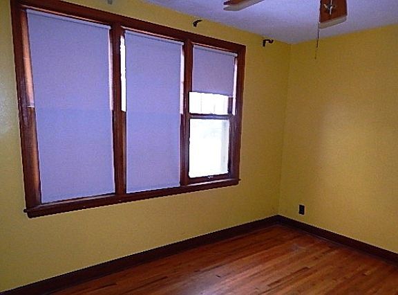 2nd image of 3955 Millersburg Blvd