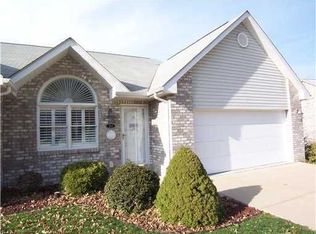 212 Country View Dr, Lower Burrell, PA 15068