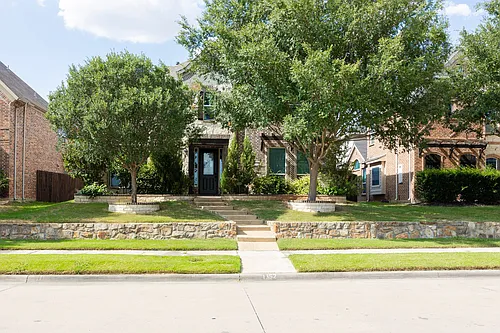 1352 Bentgrass Dr Photo 1