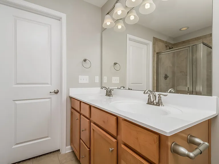 2707 Candlewick Ct — Photo 13