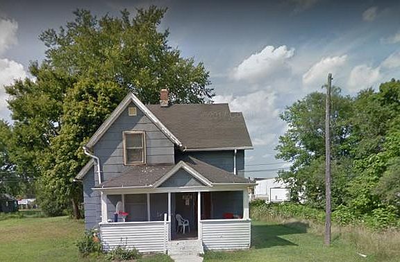 2nd image of 1801 Fassnacht Ave