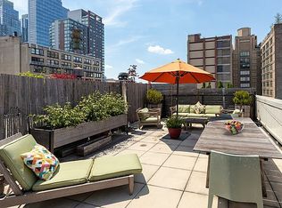 517 W 46th St #PENTHOUSE 703, New York, NY 10036