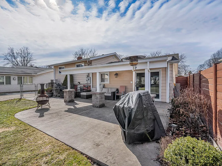 1237 Giesse Dr — Photo 35