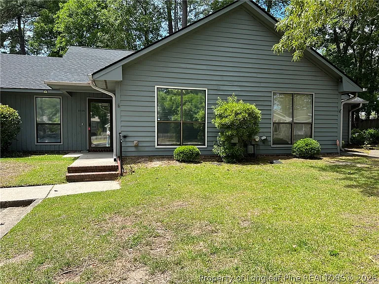2105 Wexford Oaks Ct — Photo 2