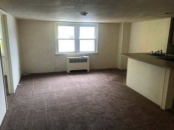 2nd image of 349 W 1st Ave #3
