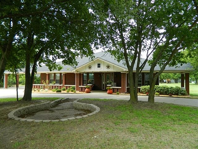 1st image of 8011 Clark Ct