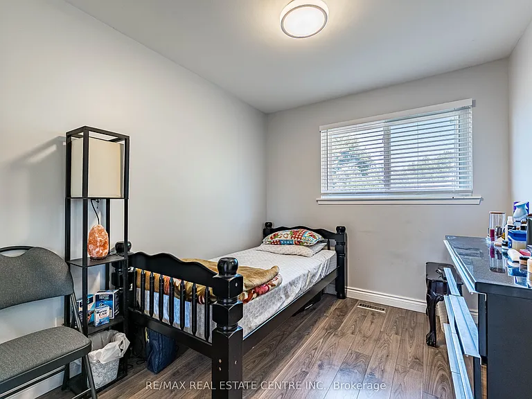 937 Blairholm Ave #UPPER — Photo 14