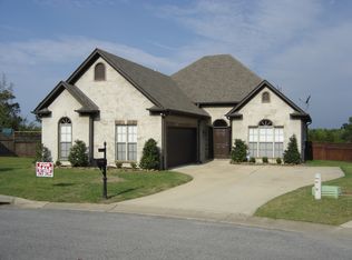 422 Summit Pl, Fultondale, AL 35068