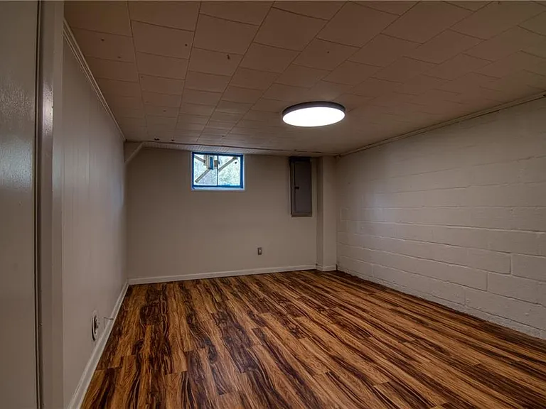2232 Old Spring Rd SE — Photo 16